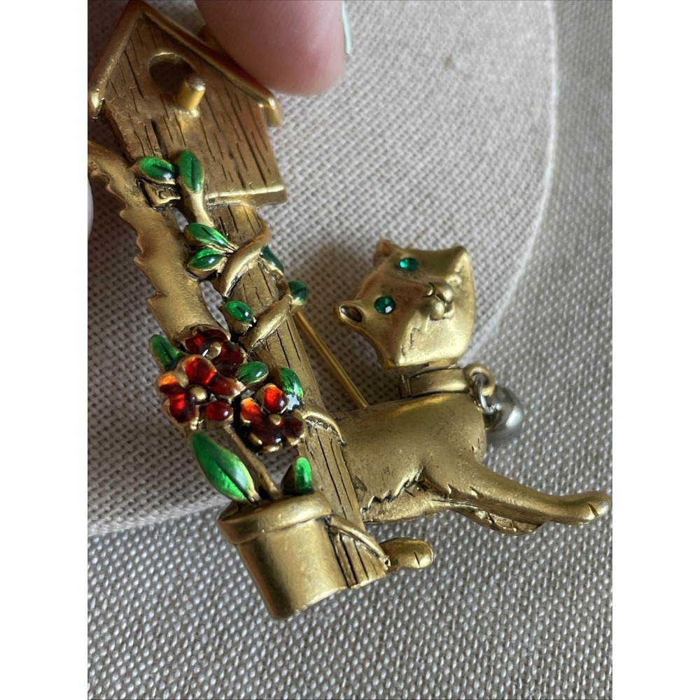 Birdhouse Cat‎ Brooch Vintage DANECRAFT Pin Enamel Flowers Gold Tone Signed